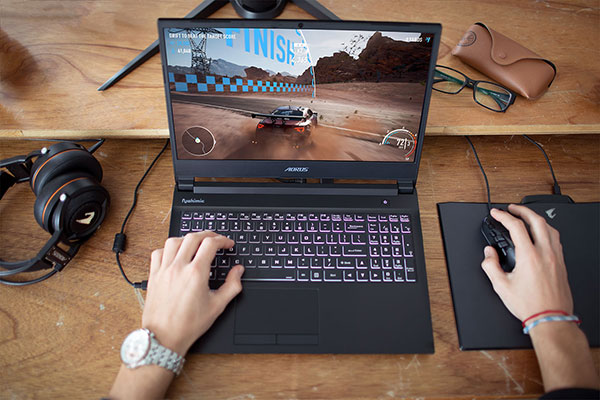Gigabyte AORUS Gaming ＆ Entertainment Laptop (Intel i7-12700H 14-Core,  32GB RAM, 2TB PCIe SSD, GeForce RTX 3070, 15.6" 144Hz Win 11 Home) with MS 